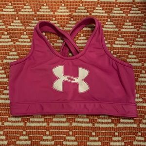 Women’s medium Under Armour sports bra